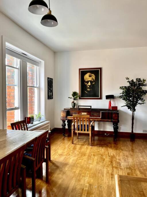 דבלין Charming City Townhouse מראה חיצוני תמונה